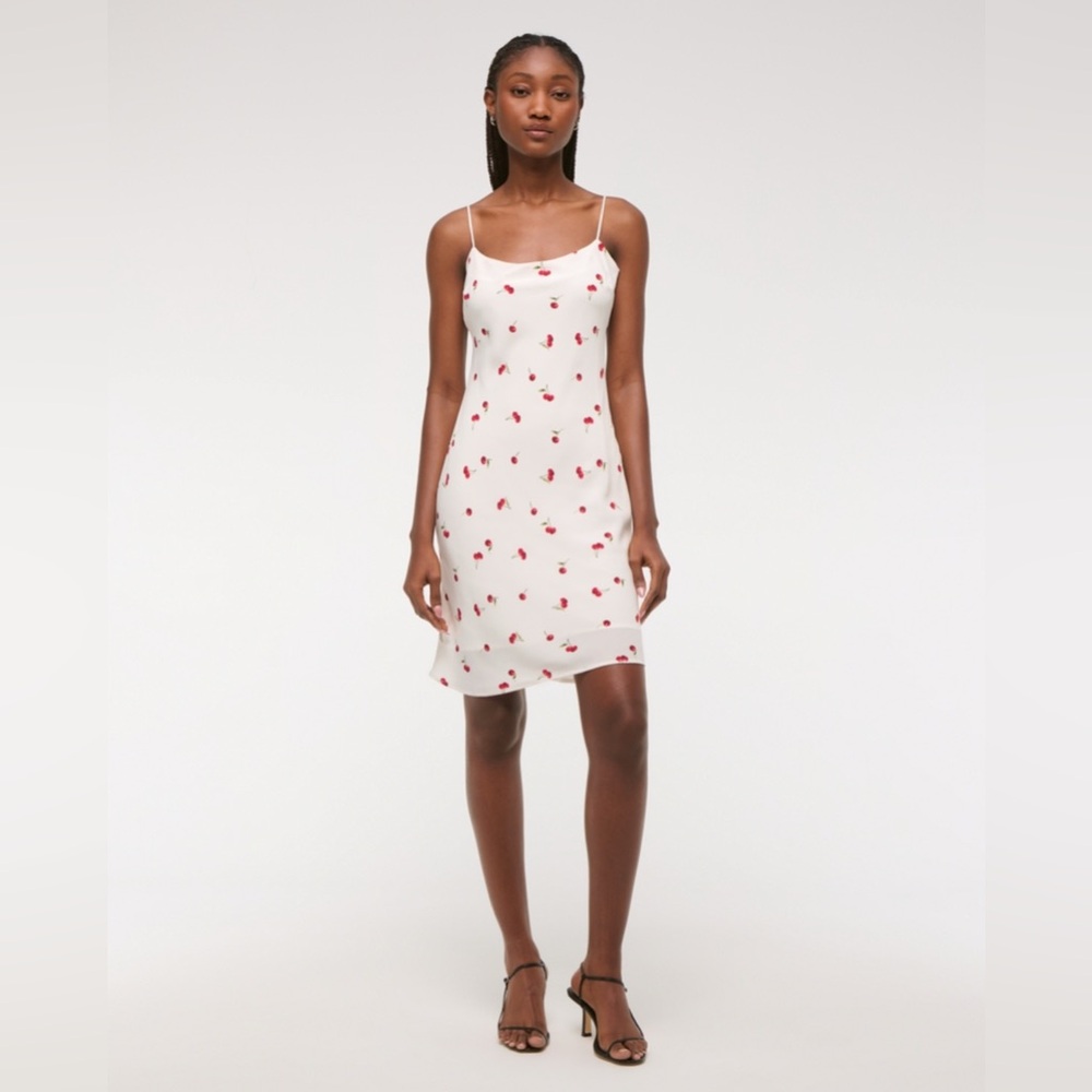 🌟NWT🌟 Abercrombie & Fitch Julia Slip Knee-Length Dress